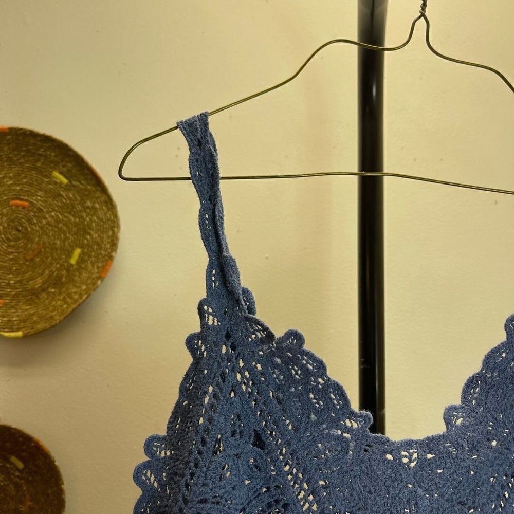 No Name - Lace Tank - Picture 3 of 4